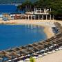 Chorvátsko - pláž v areáli Solaris Hotels resort nahlad